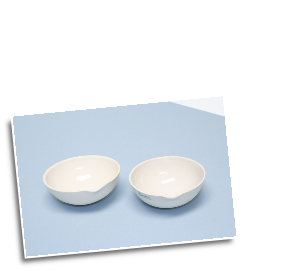 Porcelain Evaporating Dishes